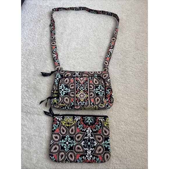 Vera Bradley Crossbody Bag Quilted Boho Paisley Patchwork W/ Make-up Bag - Picture 1 of 9